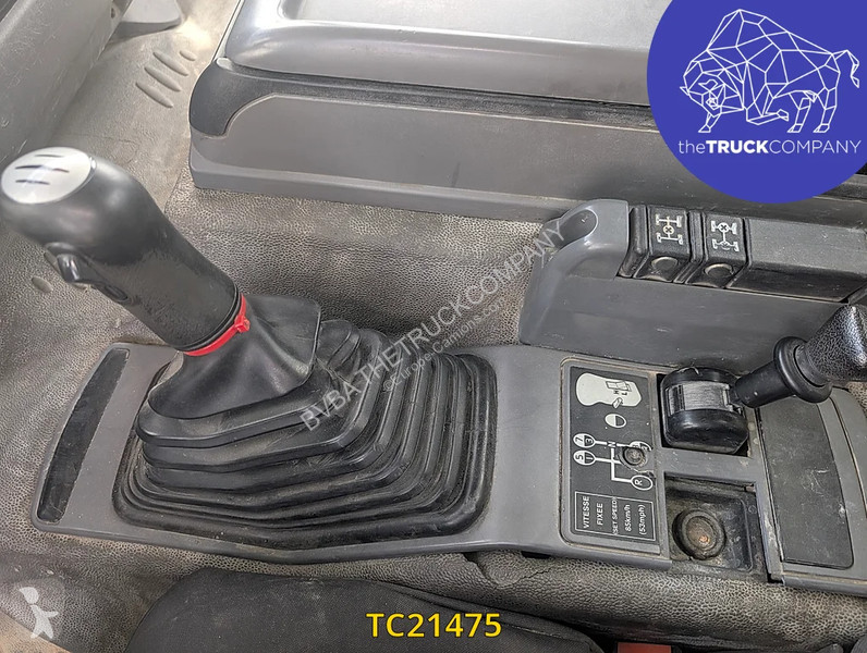 شاحنة Renault 420