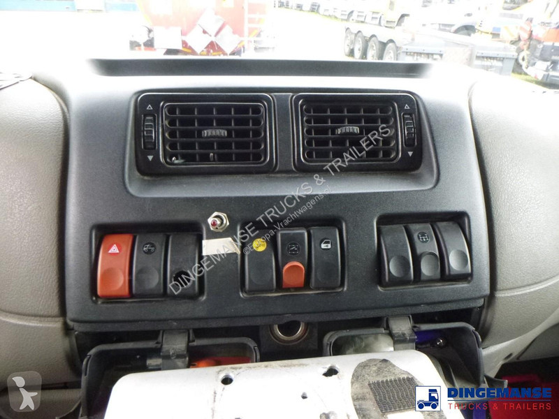 شاحنة DAF 55220 4X2 fuel tank 10 m3 / 3 comp