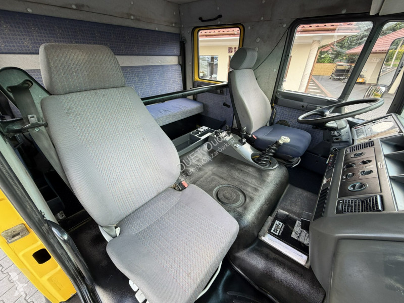 Camion MAN LE 180C 4x4 DOKA 4.6/180KM...
