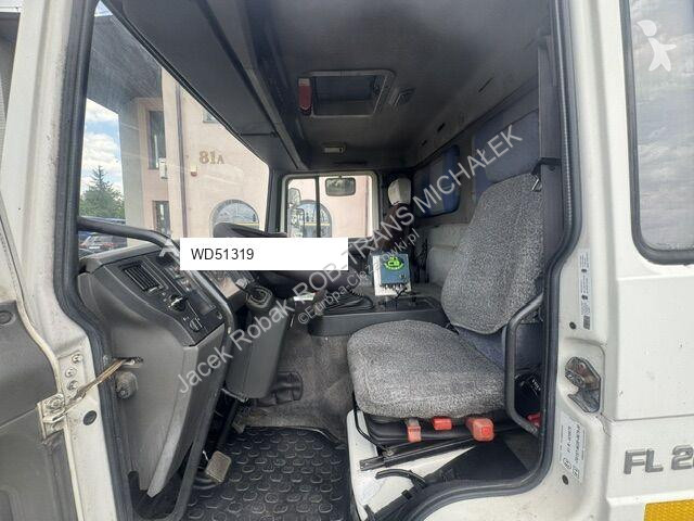 Ciężarówka Volvo FL 260
