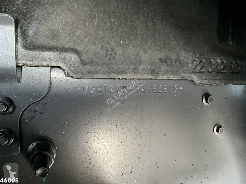 شاحنة Volvo 500 Euro 6 8x2 HMF 95 Tonmeter...
