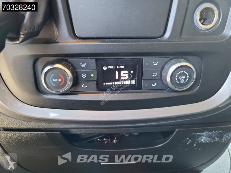 شاحنة Iveco X-Way 570 X-Way 6X2 Fassi F215...