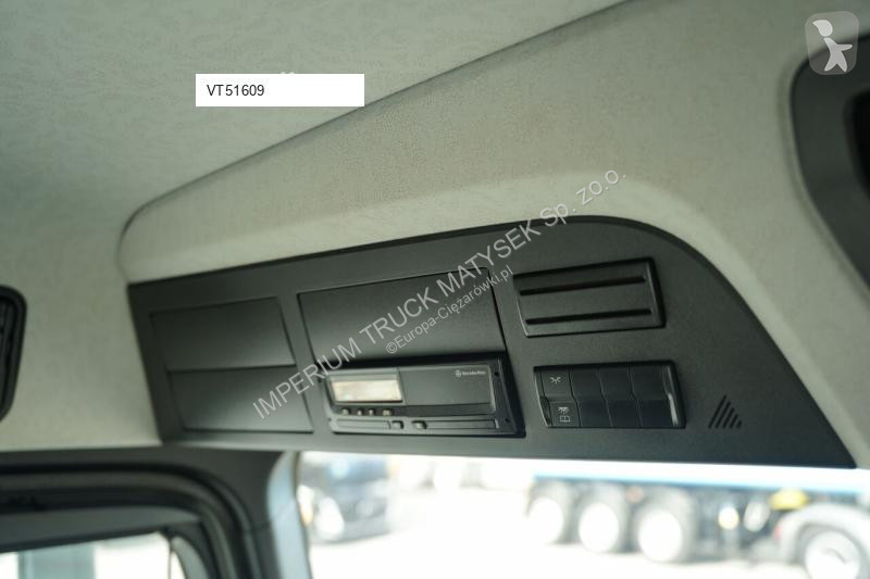 شاحنة Mercedes PK 22 002 EH