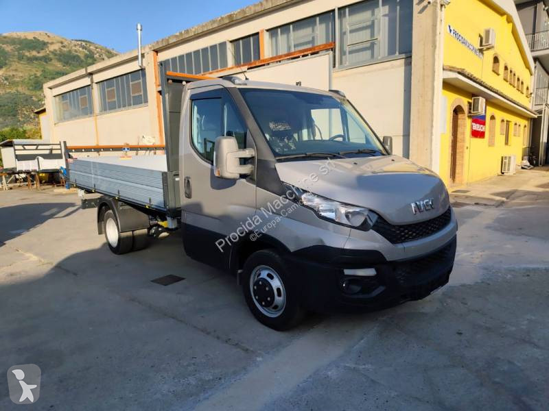 شاحنة Iveco