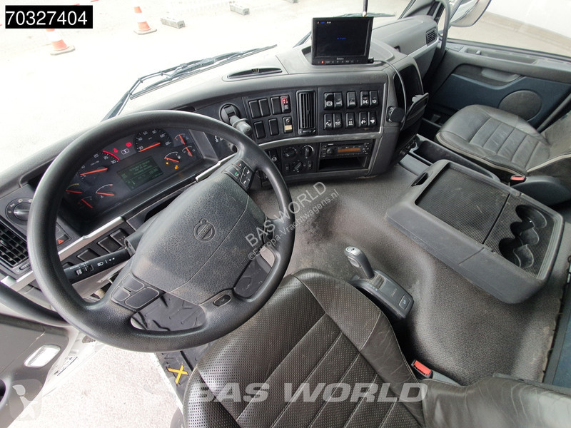 شاحنة Volvo 420 8X4 ONLY 11.300Kms! Palfinger...