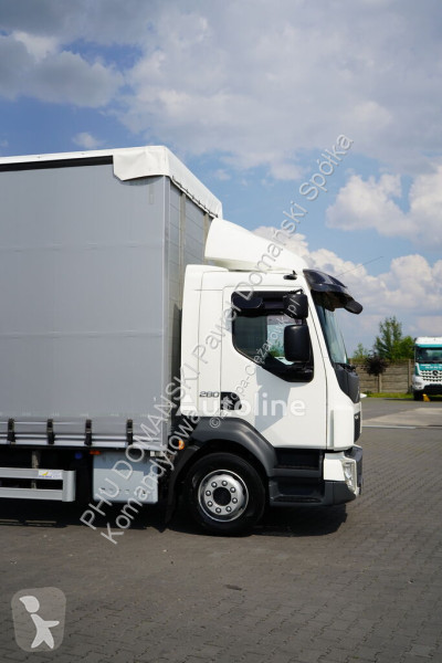 شاحنة Volvo HEVES PONYVA / TANDEM,