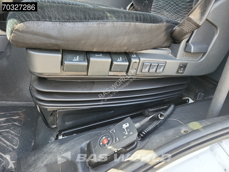 شاحنة Mercedes 1524 4X2 15tonner 6-cylinder...