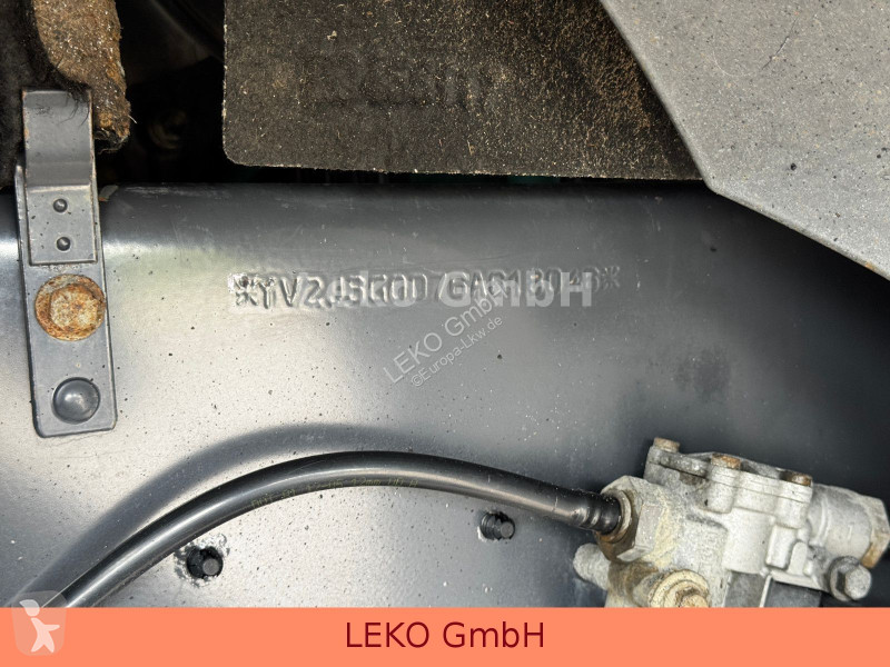 شاحنة Volvo 400 Mit Kran ( Palfinger PK 16502 )