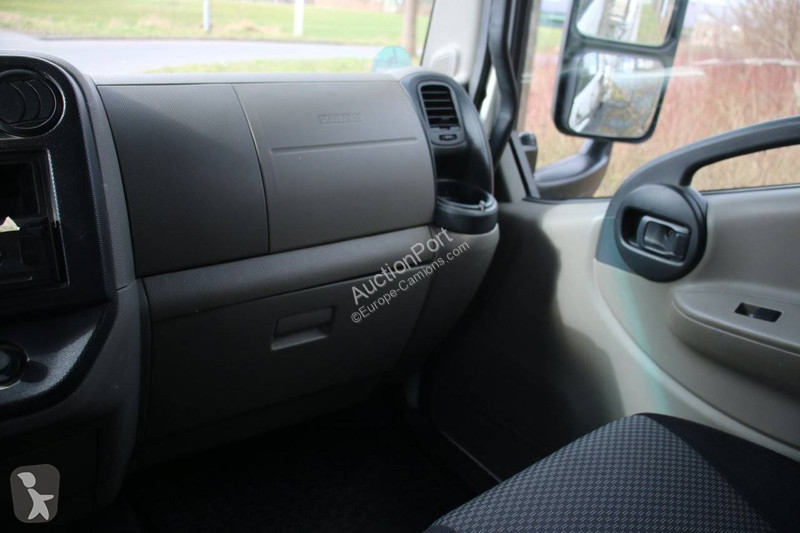 شاحنة Nissan