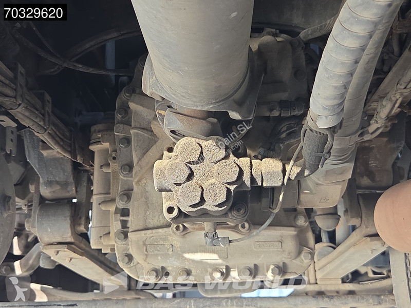 Camión Renault K 380 K 6X4 Grua Palfinger...
