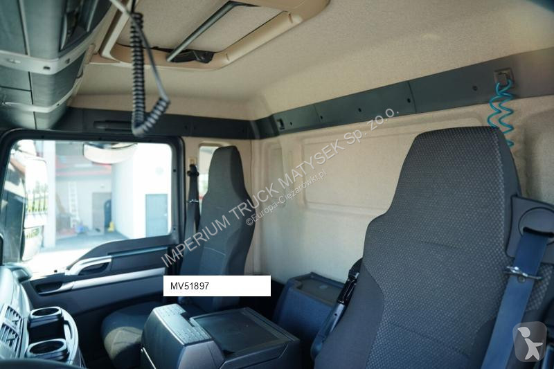 Грузовик MAN TGS 35.420