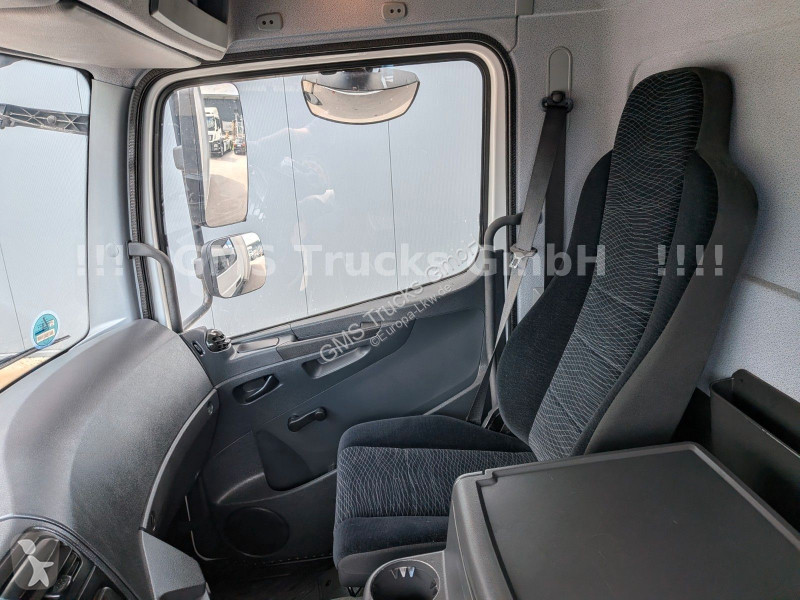 Vrachtwagen Mercedes 1324 / TK -25 Lemberet /...