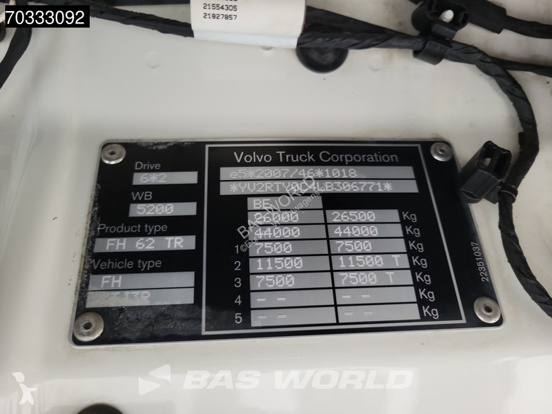 Camion Volvo 460  6X2 chassis Full Air...