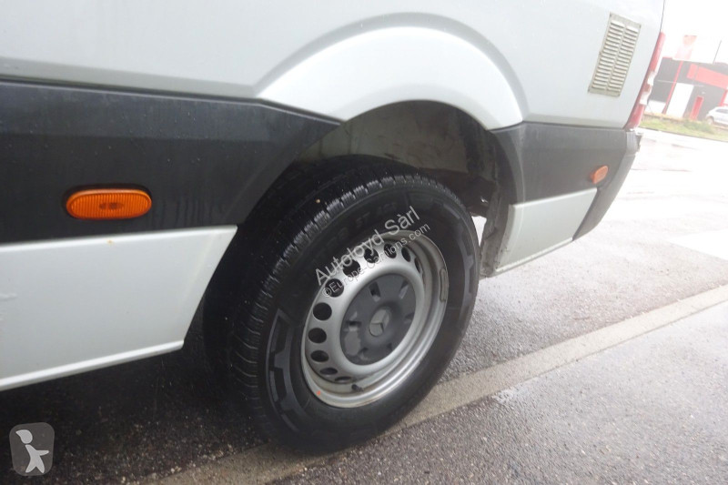 Véhicule utilitaire Mercedes