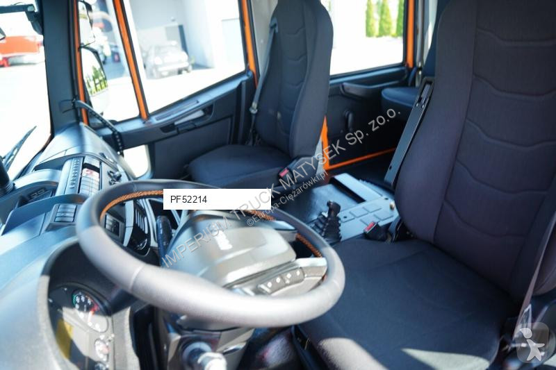 Camión Iveco EUROCARGO / LAWETA HYDRAULICZNA /...