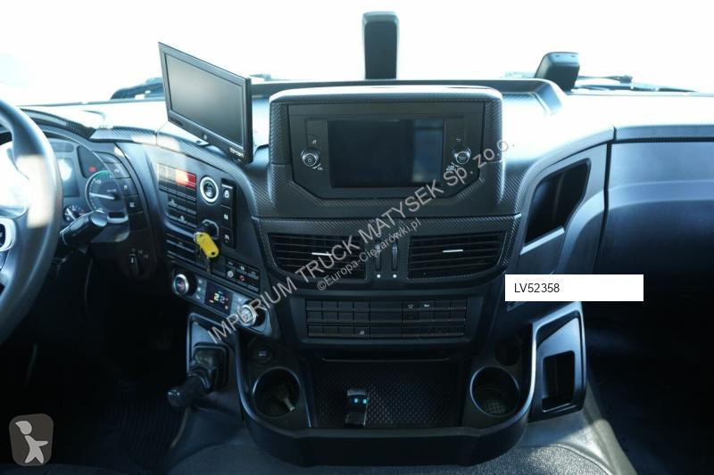 Kamion Iveco XWAY 480 / 8X4 / WYWROTKA...