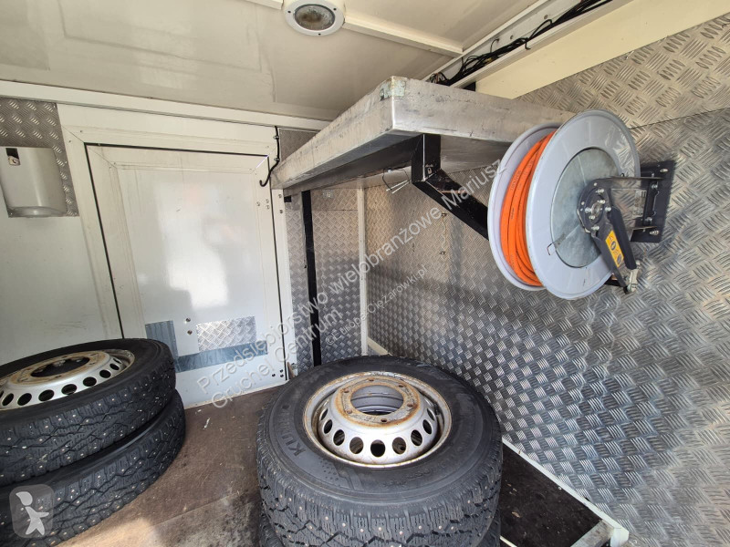 Camión Mercedes Sprinter 516 / Palfinger HDS /...