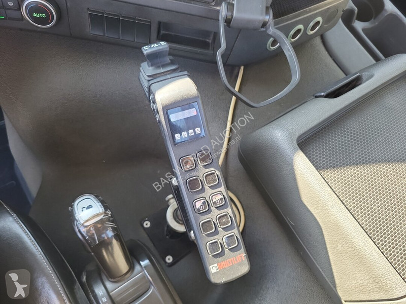 Camión Volvo 460