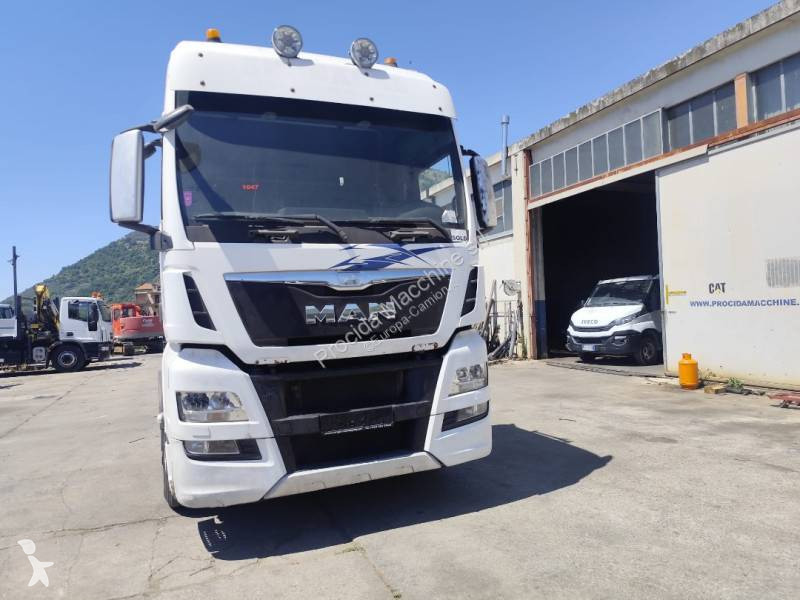 Camion MAN 26.560