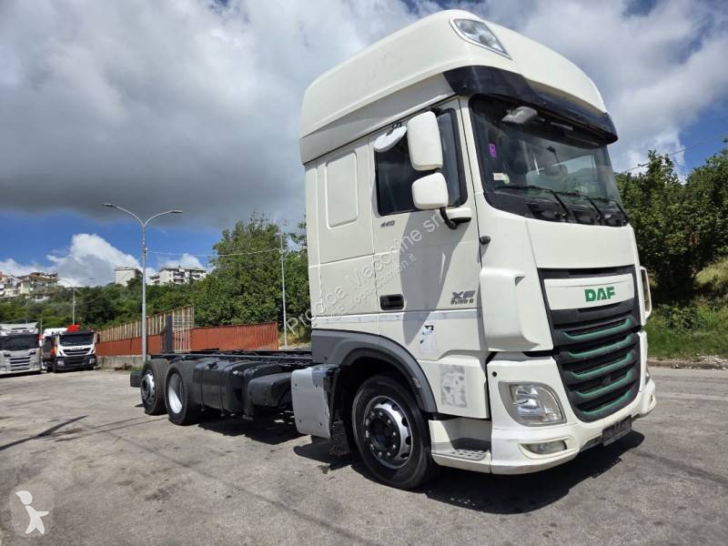 Camion DAF 440