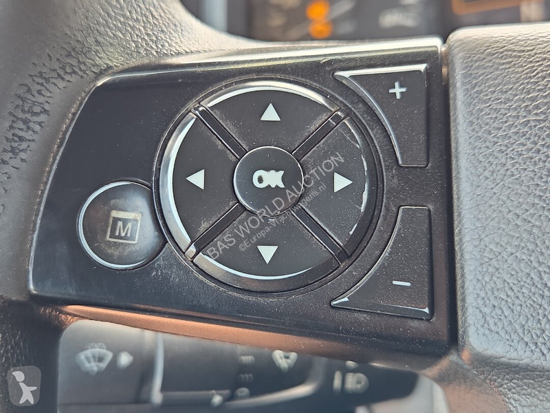 Lastbil Mercedes 2533