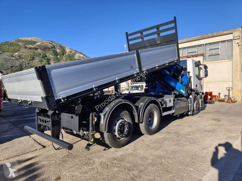 Kamion Iveco AD 260 S 31 X/P