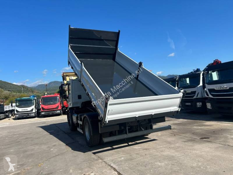 Lastbil Iveco 180E32