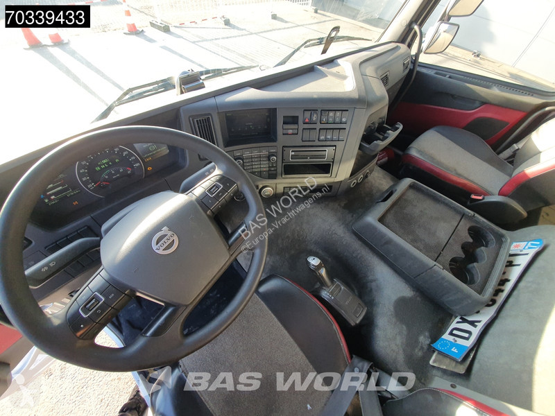 Kamion Volvo 460 8X4 HIAB 322EP-5 HIDUO Crane...