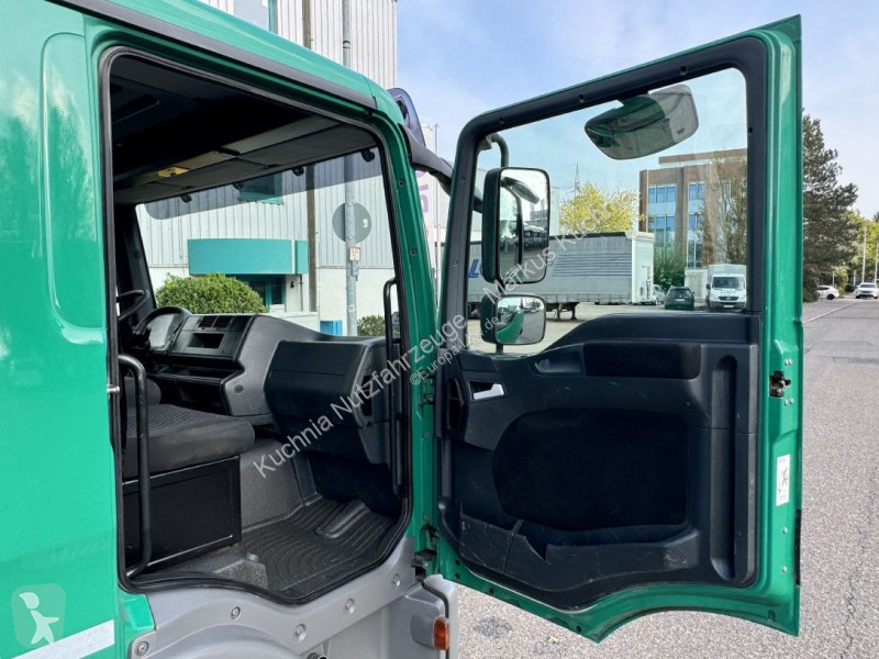 MAN 8.220 Dreiseitenkipper Meiller 2xAHK Klima...