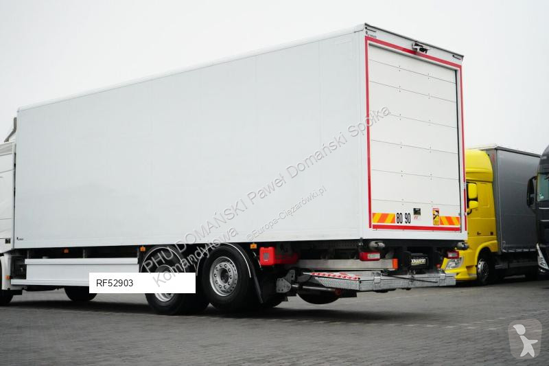 Kamión Volvo FM / 430 / ACC / E 6 / KONTENER +...