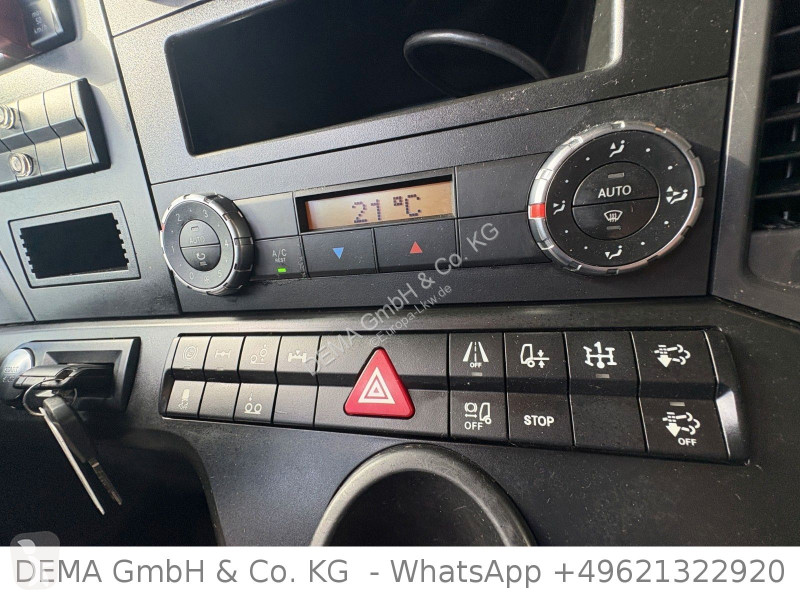 شاحنة Mercedes...