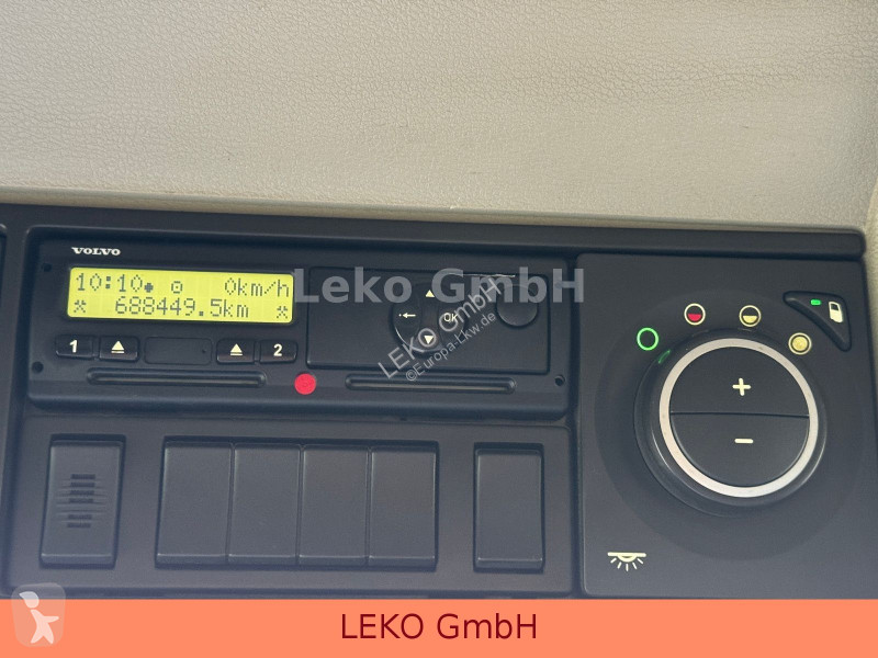Teherautó Volvo 420 Liftachse