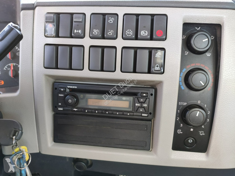 Camion Volvo FE 26.300 Hakowiec Napęd  6x2 Oś...
