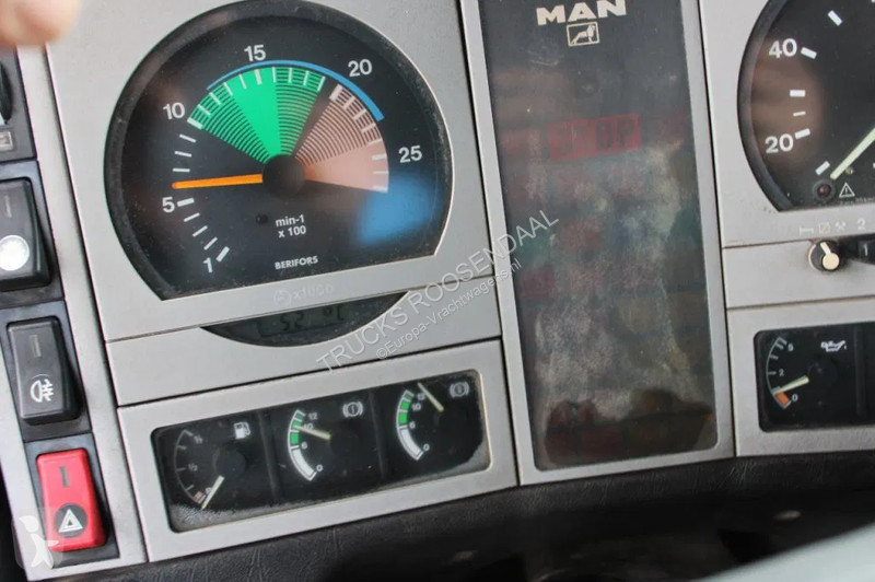Kamion MAN 50 .414 + 8X4 + SPRING SPRING + MANUAL