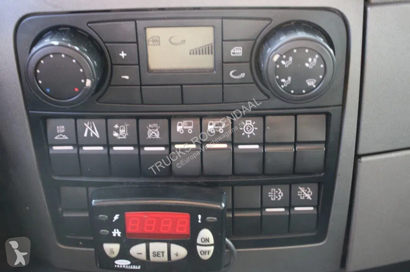 Kamion MAN 8.220 + MANUAL