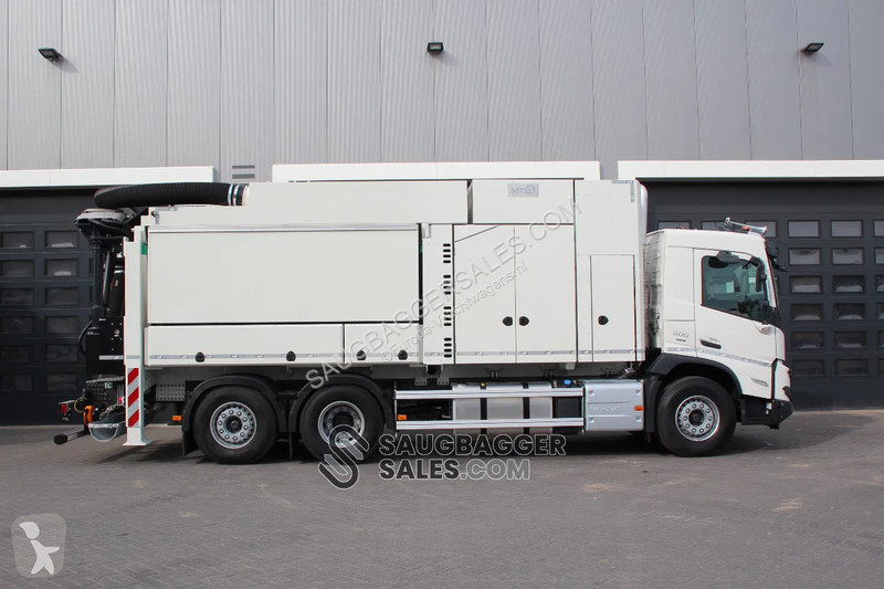 Kamion Volvo 500 MTS DINO 8 Suction Excavator