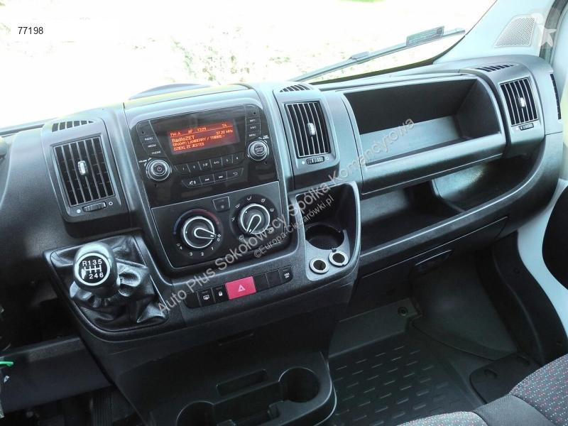 Autoutilitară Peugeot BOXER SKRZYNIA PODWÓJNA...