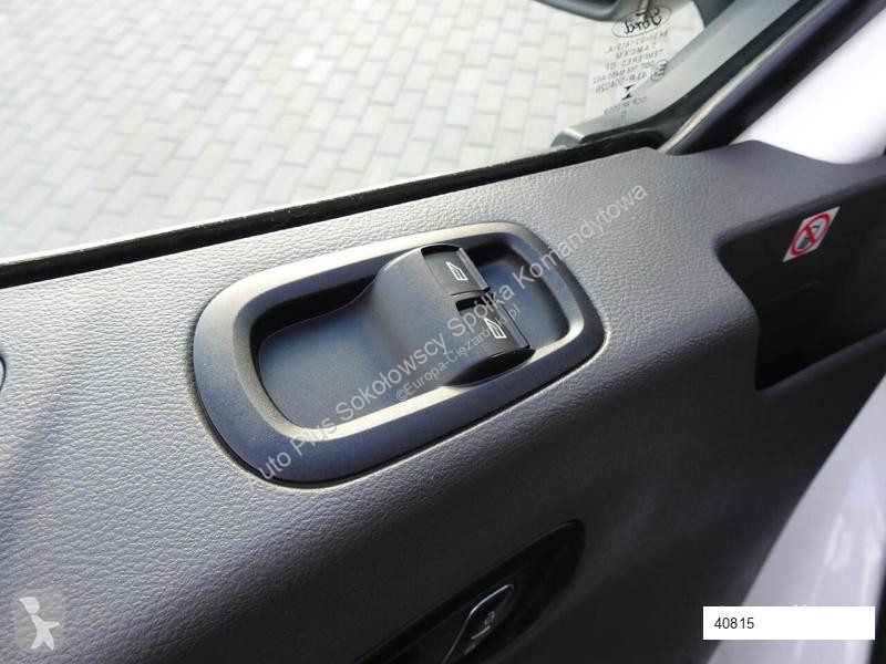 Autoutilitară Ford TRANSIT CHŁODNIA KONTENER...
