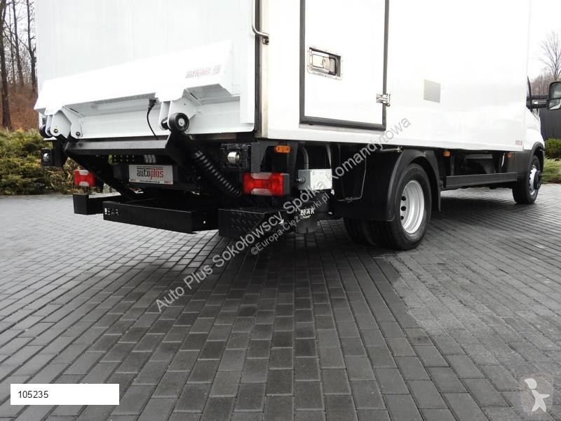 Kamion Iveco DAILY 70C17 CHŁODNIA 0*C WINDA 9...