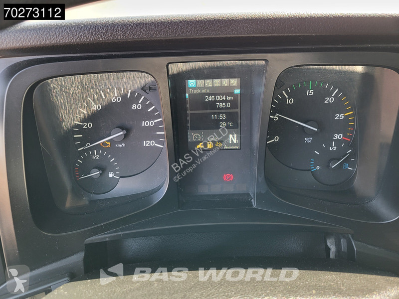Kamion Mercedes 1827 4X2 2.000kg Ladebordwand...