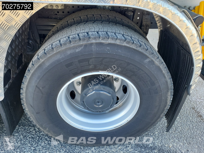 Kamion Mercedes 3348 6X4 Fasi F195A.2.24 Kran 3...