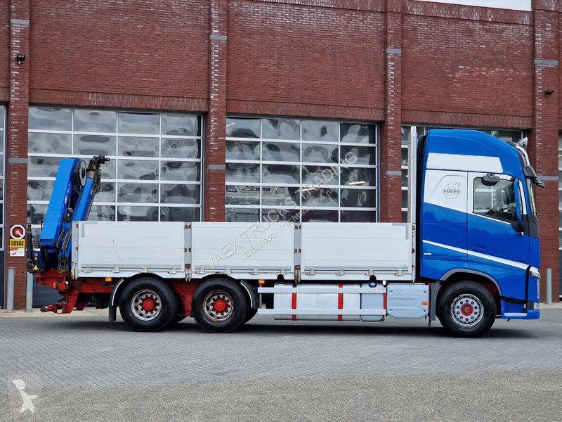 Kamion Volvo 13540 Globetrotter 6x4 - HMF 1920K...