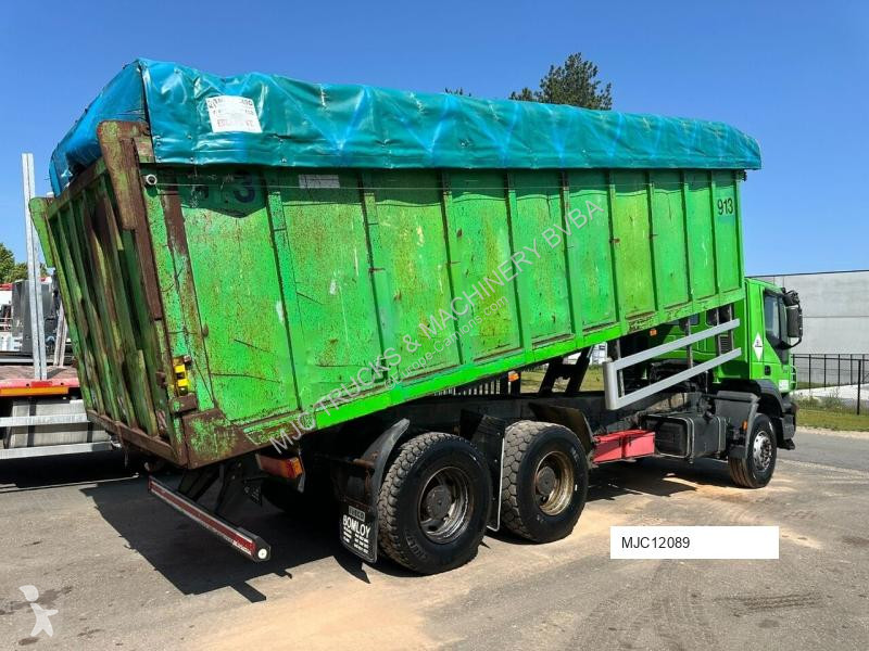 Vrachtwagen Iveco 35m³