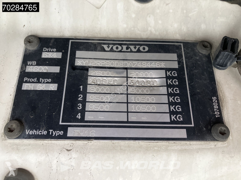 Camion Volvo 700 6X4 Full Air 20t Hook Xenon...
