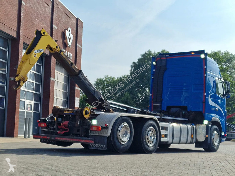 Camion Volvo 16700 Globetrotter 6x2*4 -...