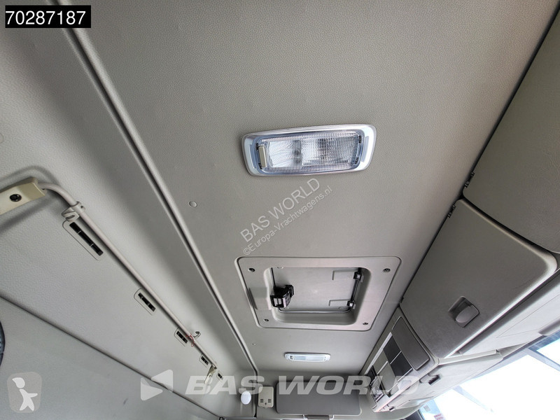 Camion Volvo 500 8X4 14m3 Manjot Tipper...
