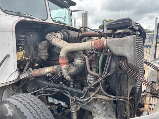 Camion Freightliner 3 AXLE RIGID BODY chassis...