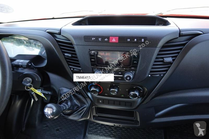 Autoutilitară Iveco DAILY 35C12D / 2,3 D /...
