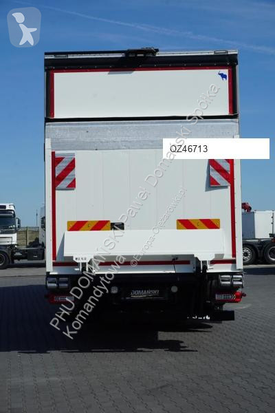Kamion Volvo FM / 410 / E 6 / CHŁODNIA + WINDA...