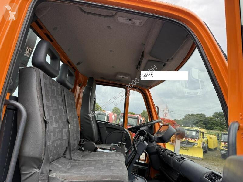 Camion Hiab 055BS-2CL